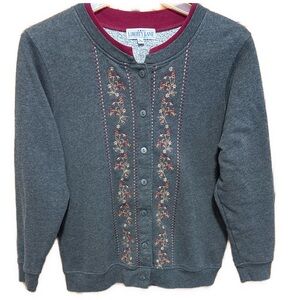 Women’s Liberty Lane Gray Floral Embroidered Buttoned Down Knit Sweatshirt